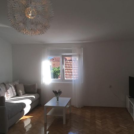 Centre Apartment Božava Exterior foto